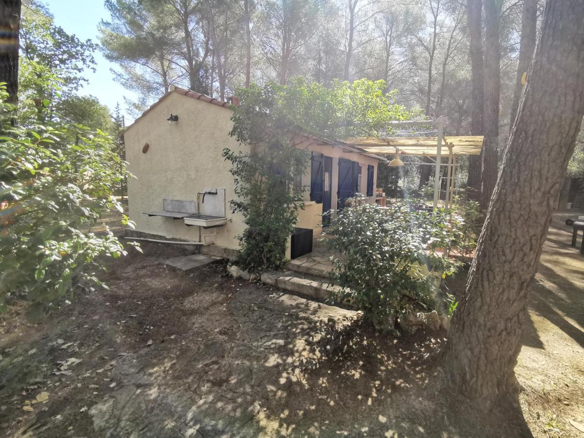 Maisonnette En Pleine Nature Le Beausset Kültér fotó