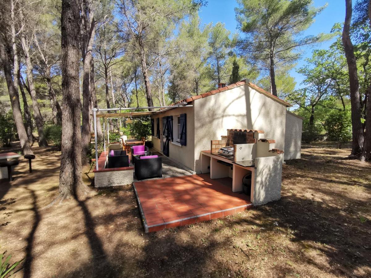 Maisonnette En Pleine Nature Le Beausset Kültér fotó