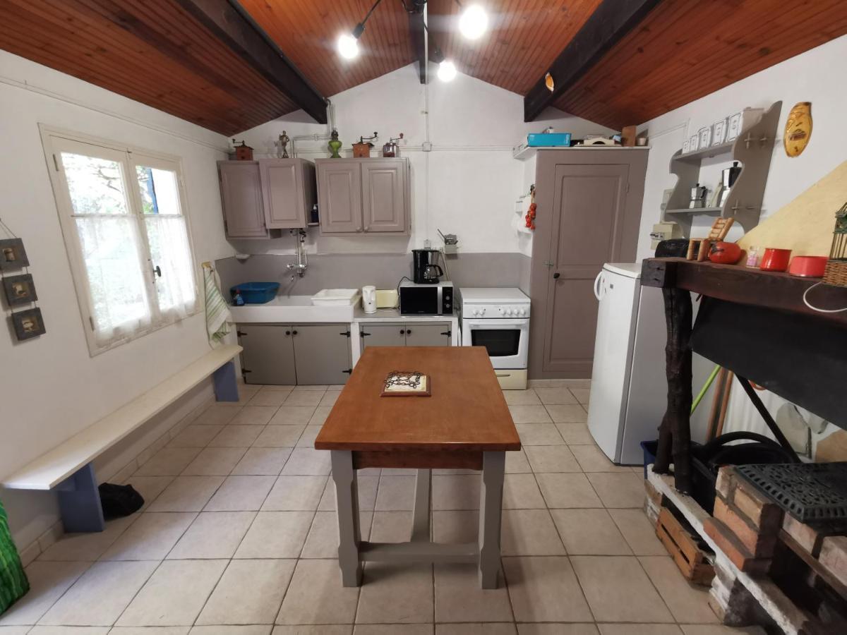 Maisonnette En Pleine Nature Le Beausset Kültér fotó